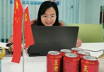 שירות החיוך תמיד שם